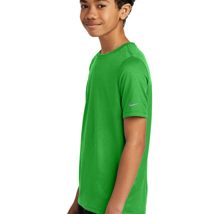 Nike Youth Swoosh Sleeve rLegend Tee – NKDX8787