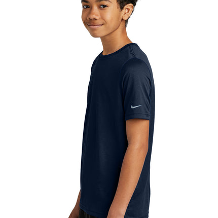 Nike Youth Swoosh Sleeve rLegend Tee – NKDX8787
