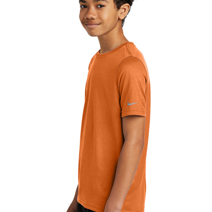 Nike Youth Swoosh Sleeve rLegend Tee – NKDX8787