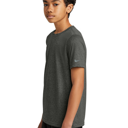 Nike Youth Swoosh Sleeve rLegend Tee – NKDX8787