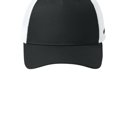 Nike® Snapback Mesh Trucker Cap – NKFN9893