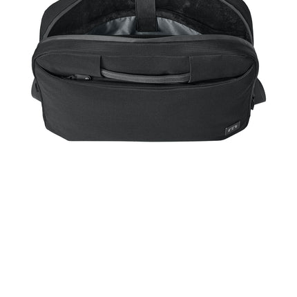 TravisMathew® Lateral Brief – TMB500
