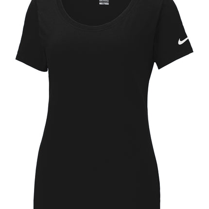Nike Women’s Dri‑FIT Cotton/Poly Scoop Neck Tee – NKBQ5234