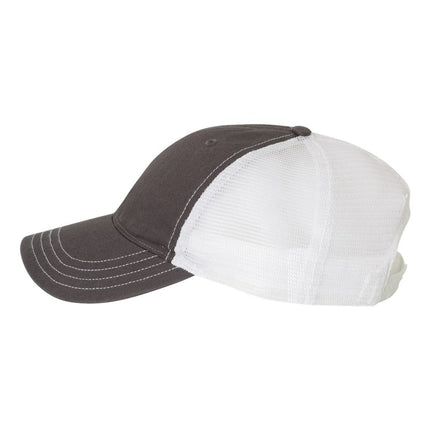Richardson Garment Washed Trucker – 111